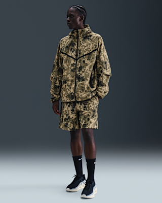 Nike Tech Men's Dri-FIT Woven Camo Shorts. Nike IL